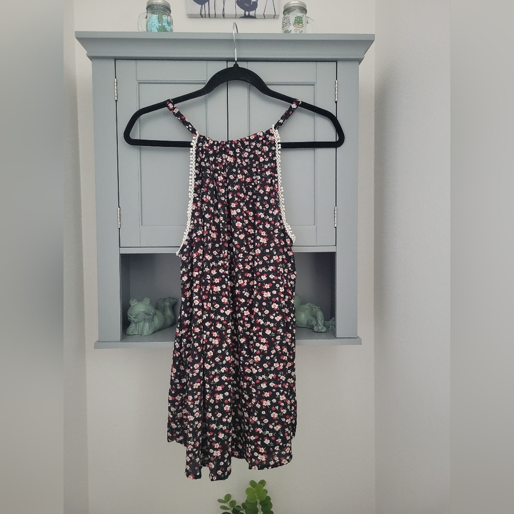 Floral Halter Flowy Tank Top Boho Spring Summer Vacation Size Medium - Picture 7 of 9